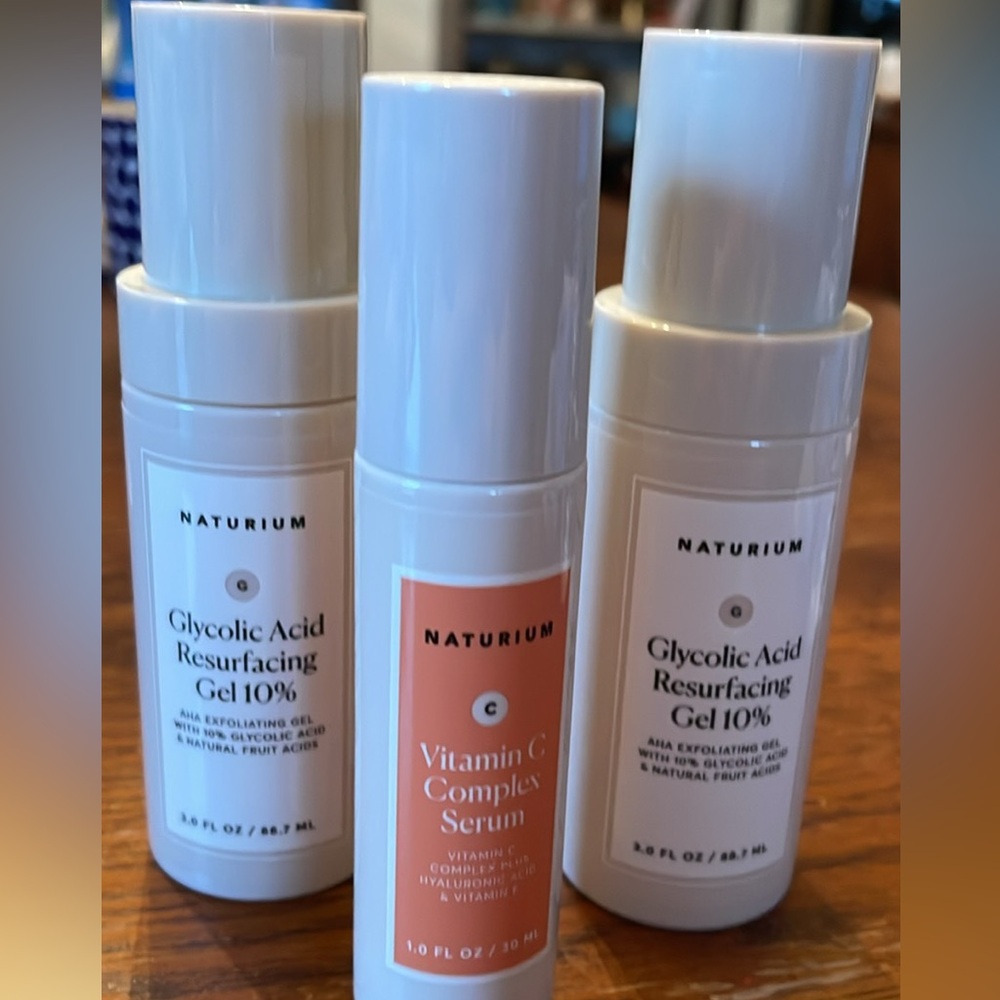 Naturium Glycolic Acid Gel and Vitamin C Serum Set